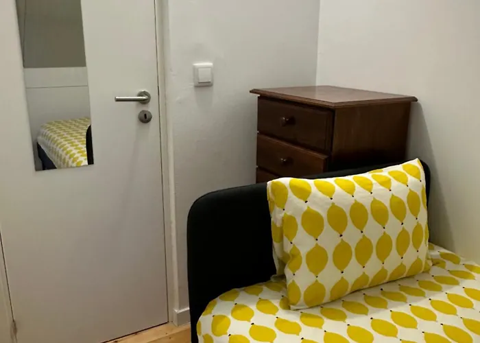 Village Marques De Pombal منزل للإقامة *