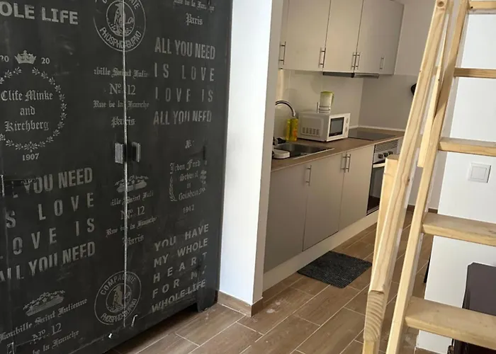 Village Marques De Pombal منزل للإقامة *