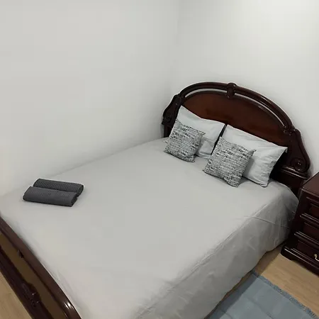 Village Marques De Pombal * Lizbona