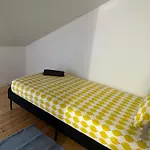 Village Marques De Pombal Δωμάτια σε οικογενειακή κατοικία *